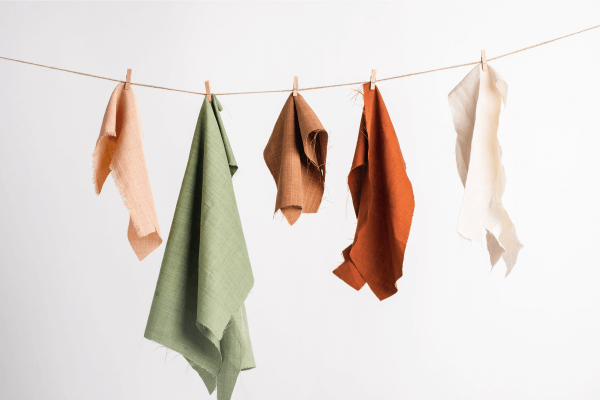 Tecidos reciclados e a revolução verde da moda consciente